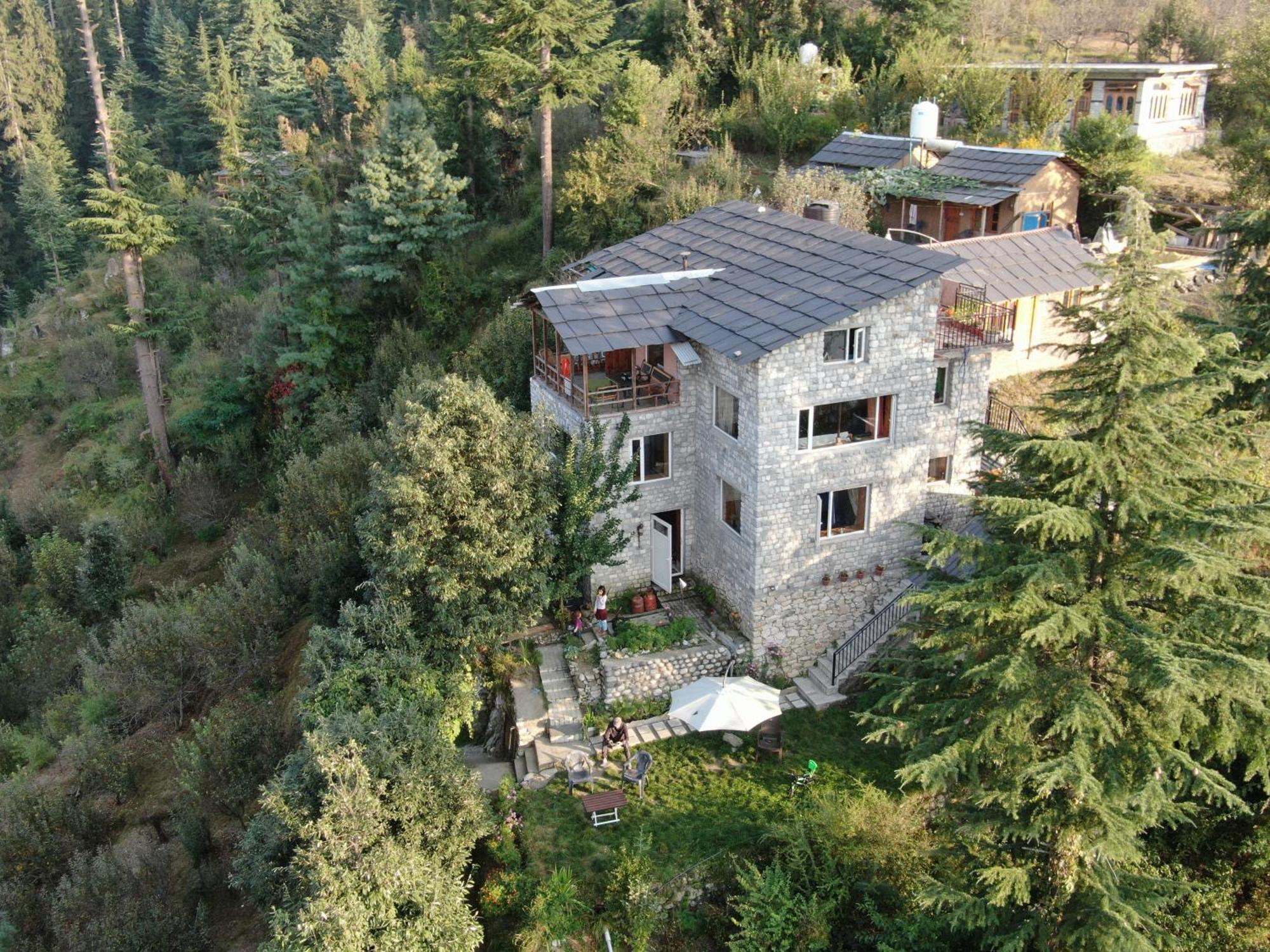 The Tirthan Eagle Nest, Tirthan Valley Jibhi Экстерьер фото